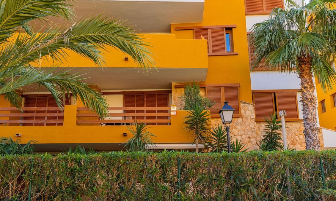Resale - Apartment -
Torrevieja - Punta Prima
