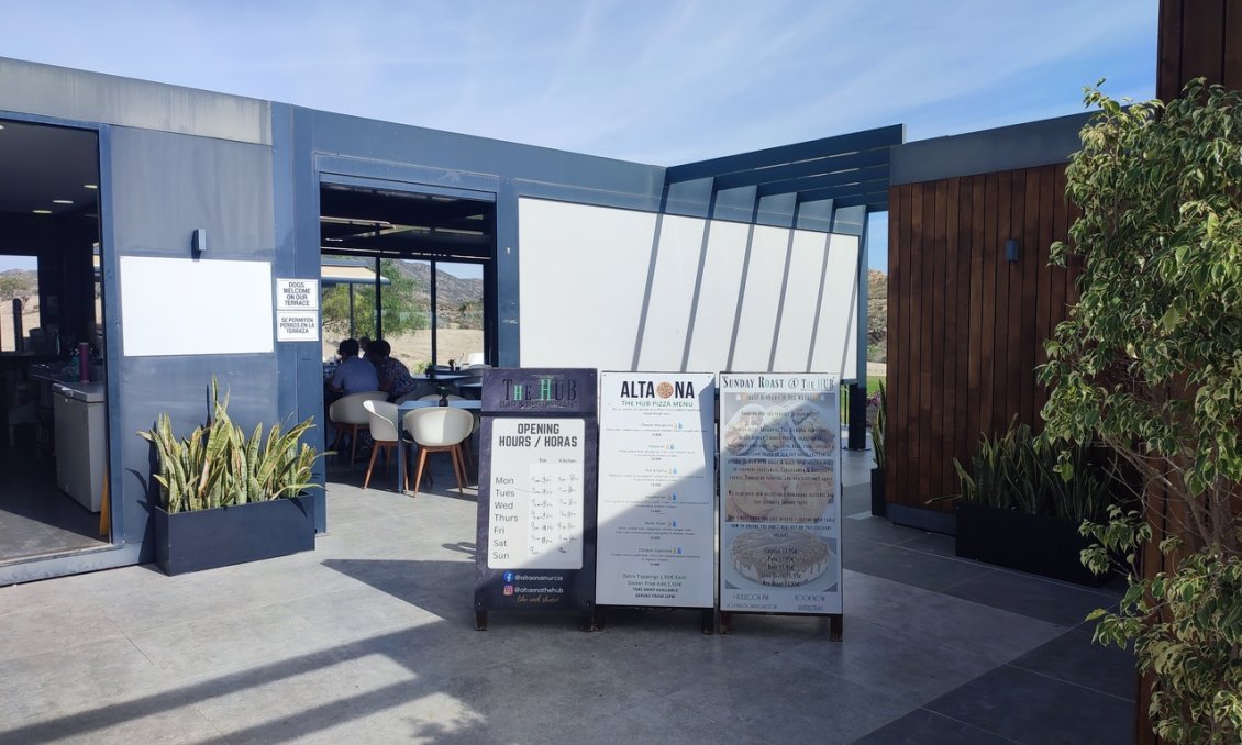 Resale - Apartment -
Altaona Golf - Inland