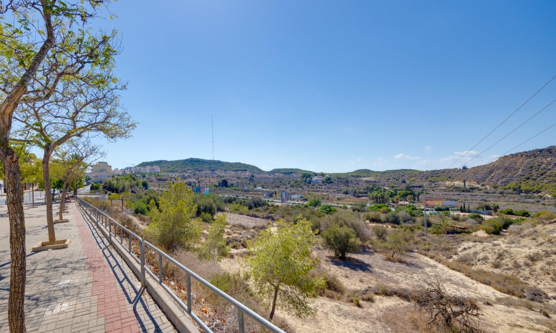 Wiederverkauf - Wohnung -
Guardamar del Segura - Pueblo