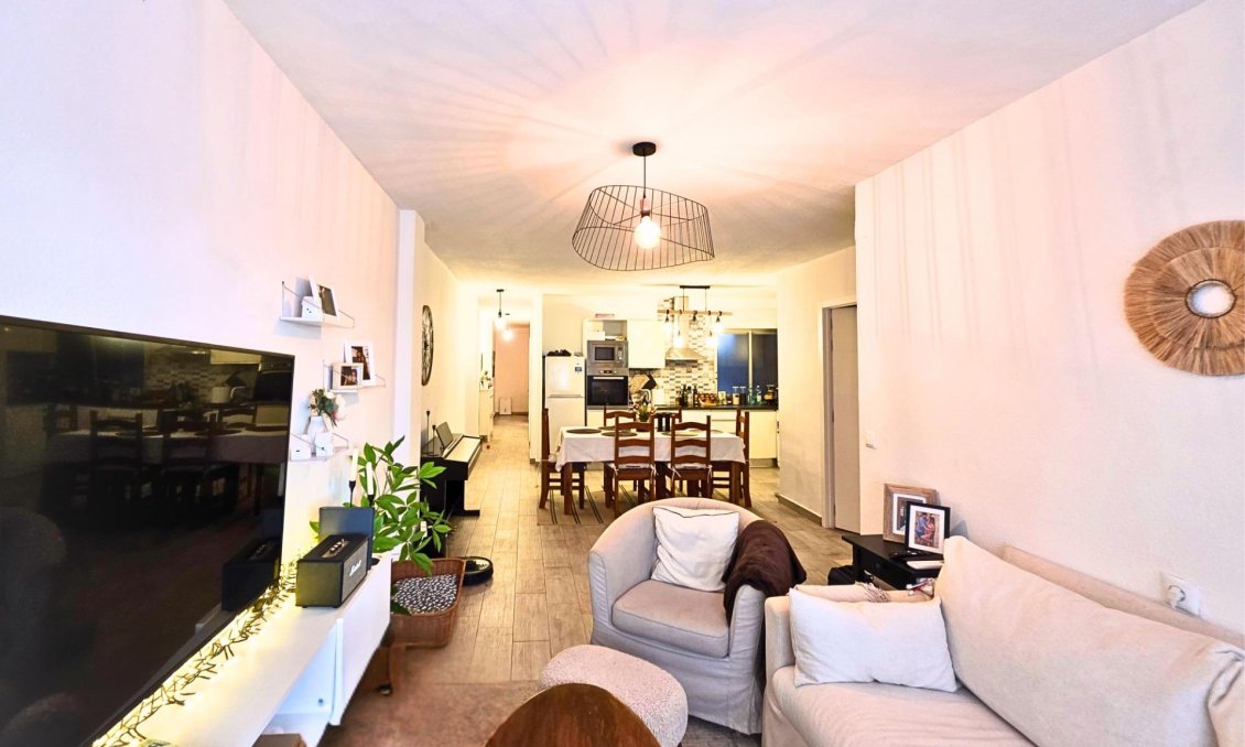 Resale - Apartment -
Torrevieja - Playa del Cura