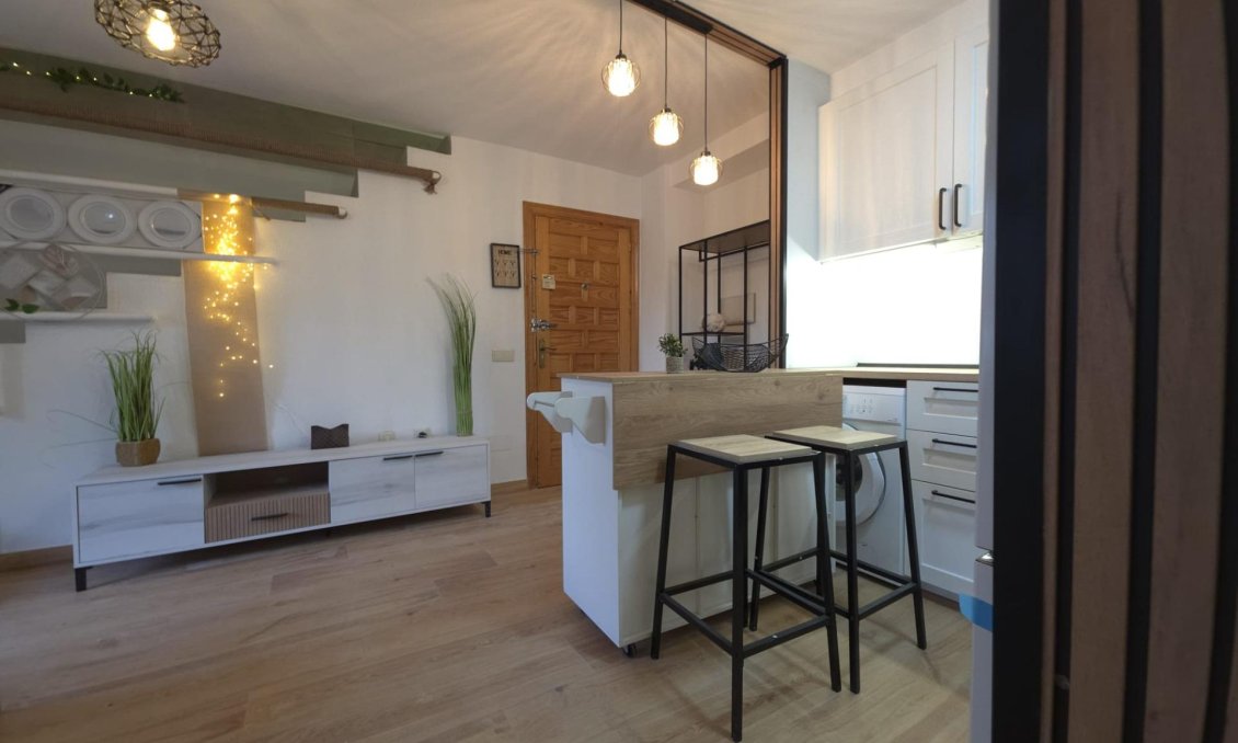 Resale - Penthouse -
Torrevieja - Cala Ferris