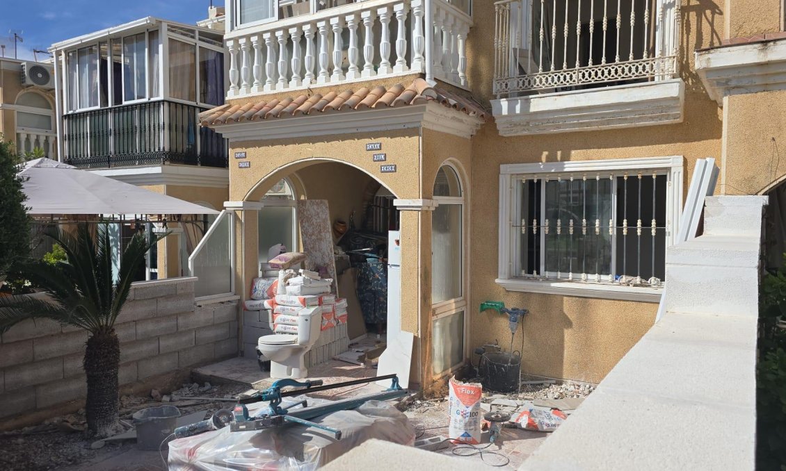 Wiederverkauf - Town House -
Torrevieja - Aguas Nuevas