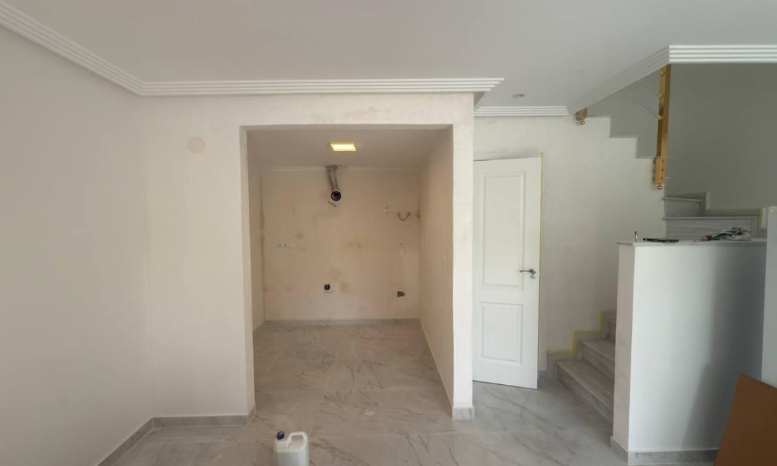 Wiederverkauf - Town House -
Torrevieja - Aguas Nuevas