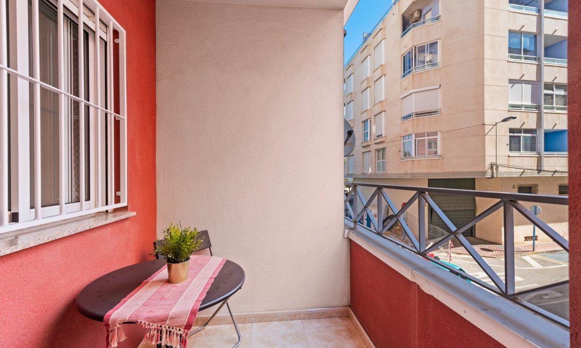 Resale - Apartment -
Torrevieja - Costa Blanca