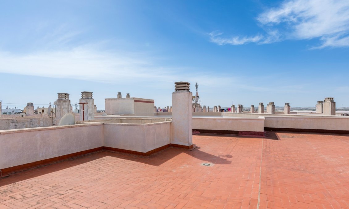 Resale - Apartment -
Torrevieja - Costa Blanca