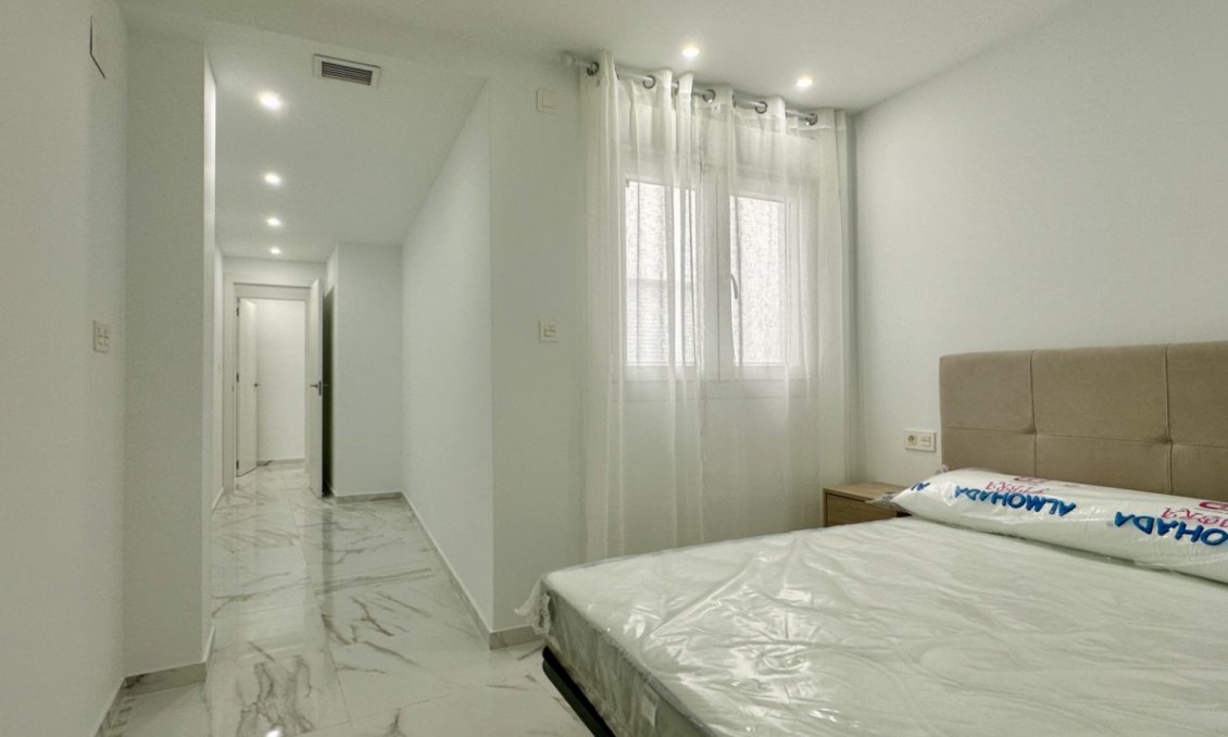 Wiederverkauf - Wohnung -
Torrevieja - Costa Blanca