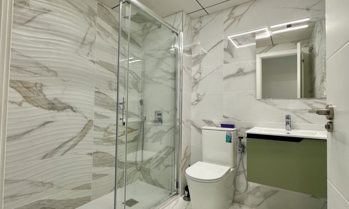 Wiederverkauf - Wohnung -
Torrevieja - Costa Blanca