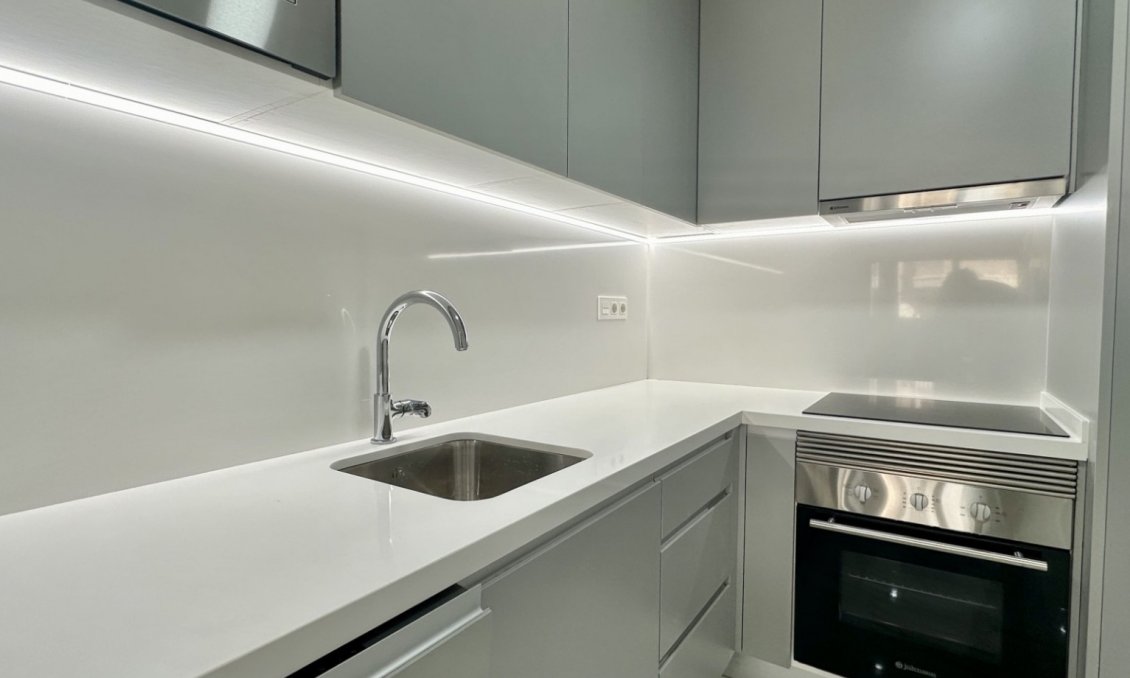 Wiederverkauf - Wohnung -
Torrevieja - Costa Blanca