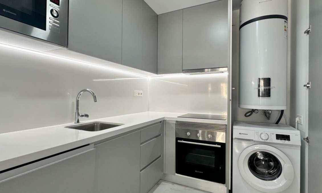 Wiederverkauf - Wohnung -
Torrevieja - Costa Blanca