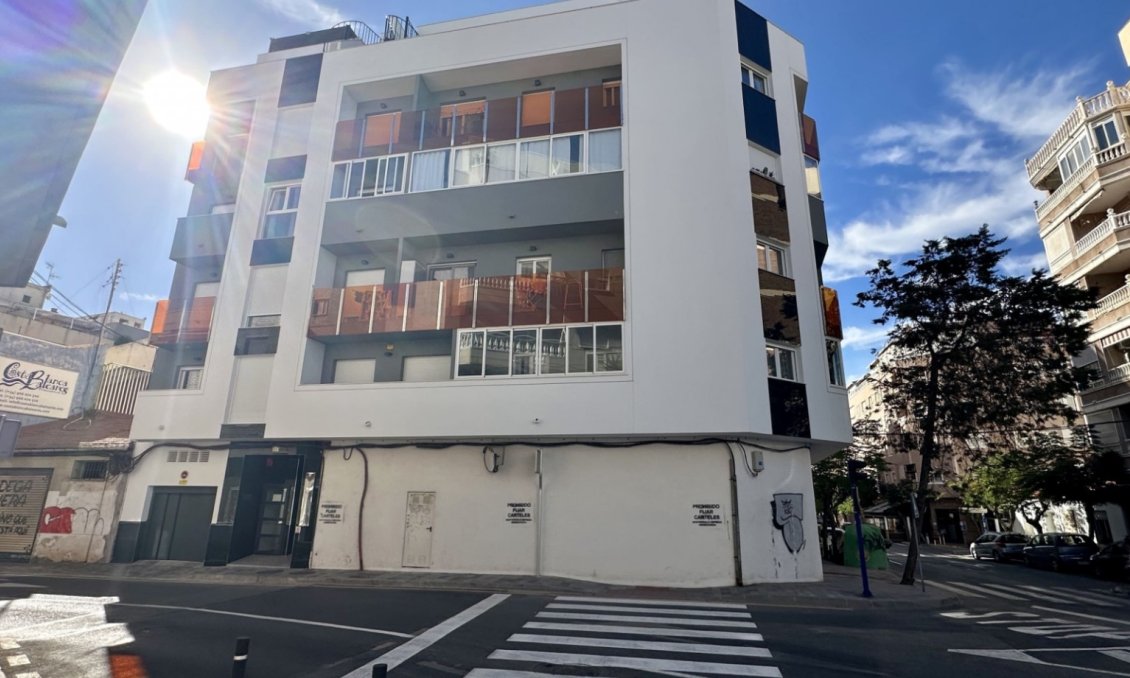 Wiederverkauf - Wohnung -
Torrevieja - Costa Blanca