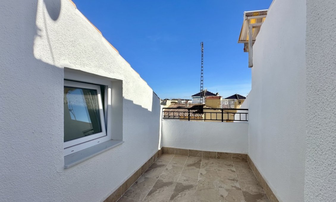 Wiederverkauf - Town House -
Torrevieja - Costa Blanca