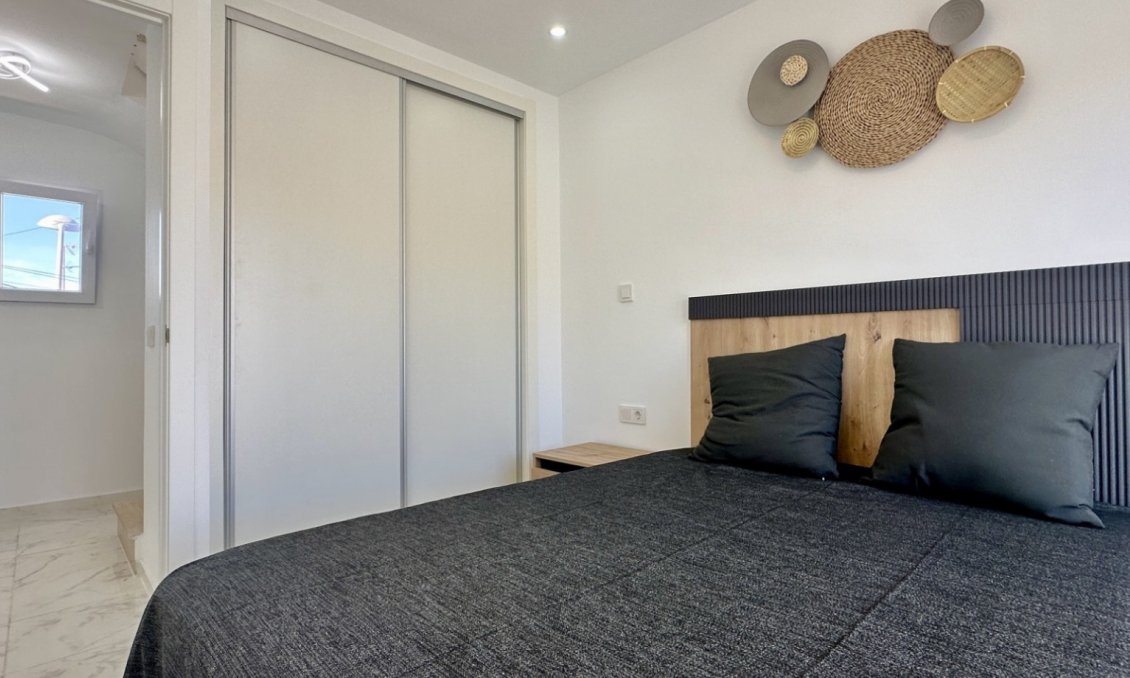 Wiederverkauf - Town House -
Torrevieja - Costa Blanca