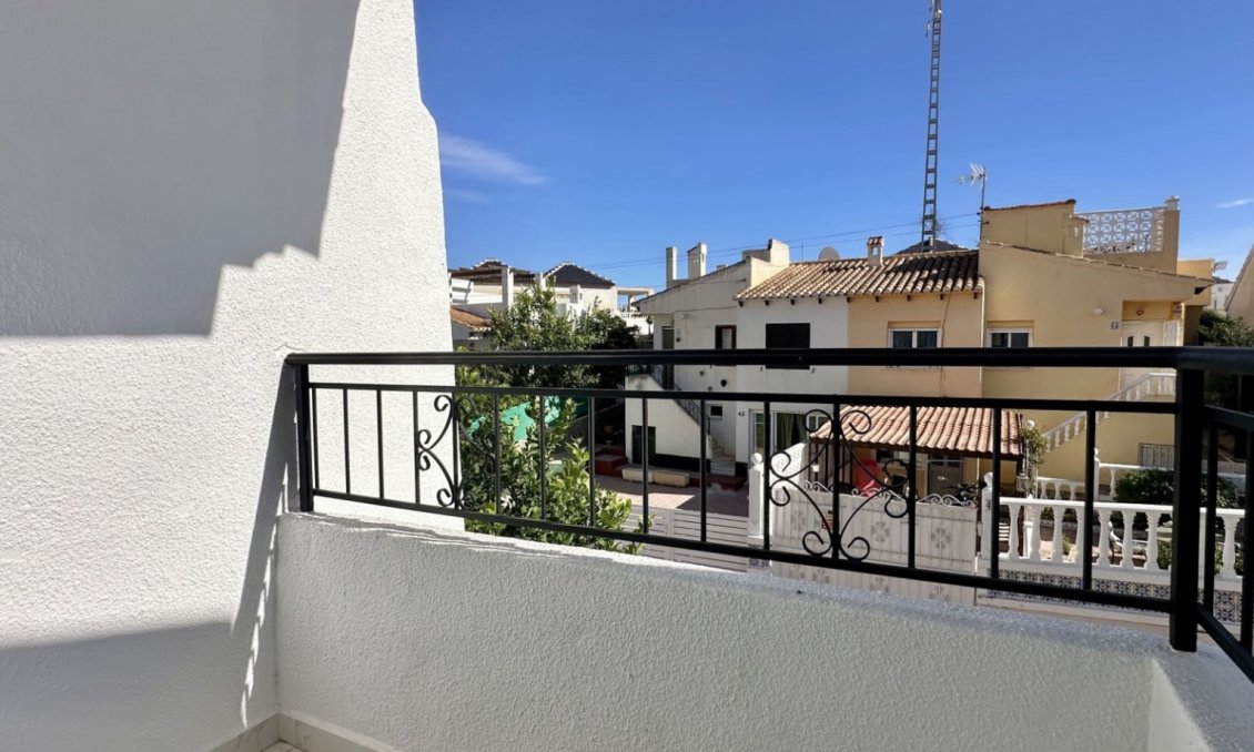 Wiederverkauf - Town House -
Torrevieja - Costa Blanca