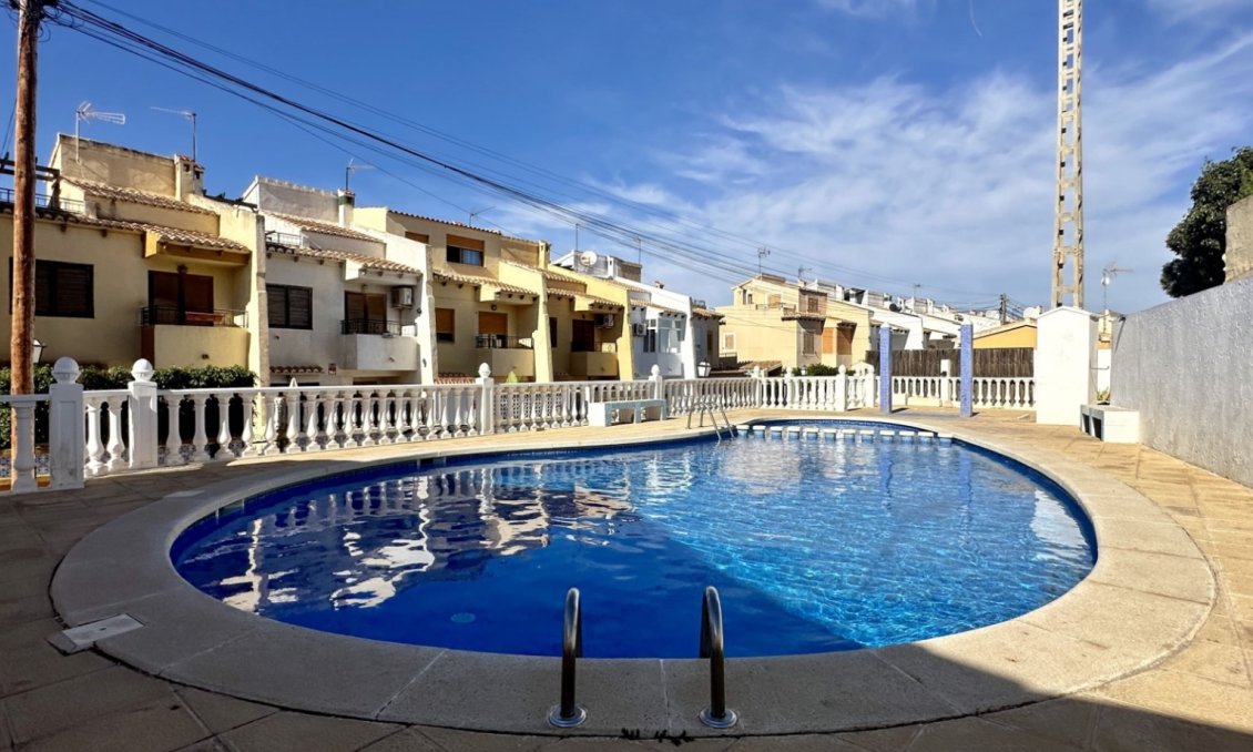 Wiederverkauf - Town House -
Torrevieja - Costa Blanca