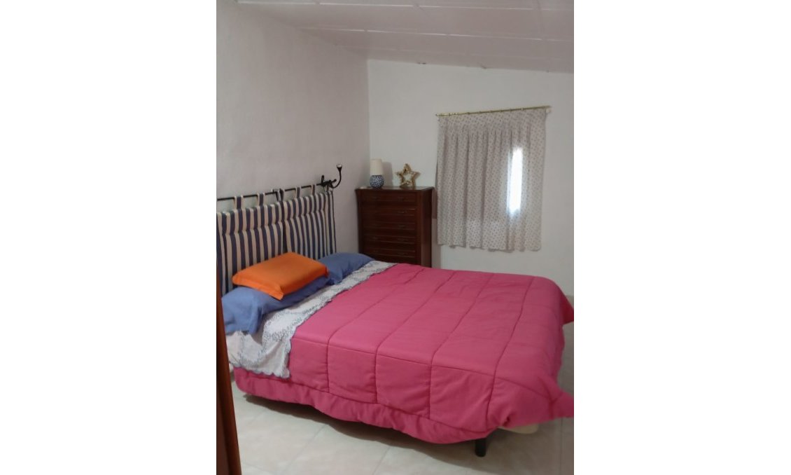 Revente - Villa -
Yecla - Inland