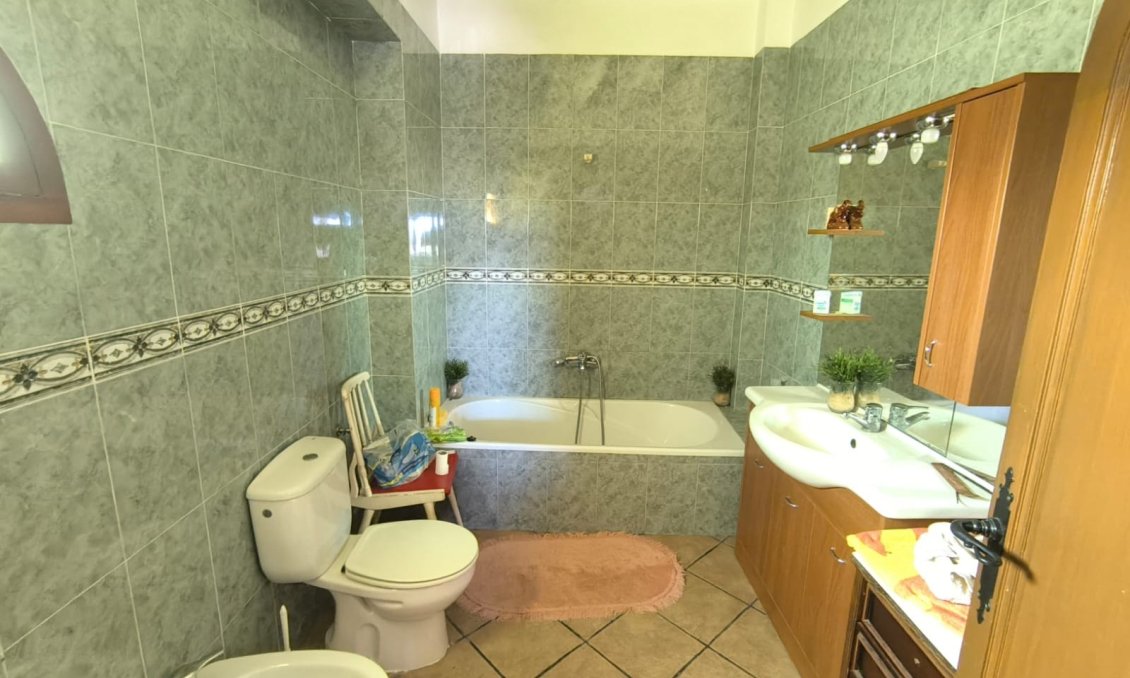 Wiederverkauf - Villa -
Novelda - Inland