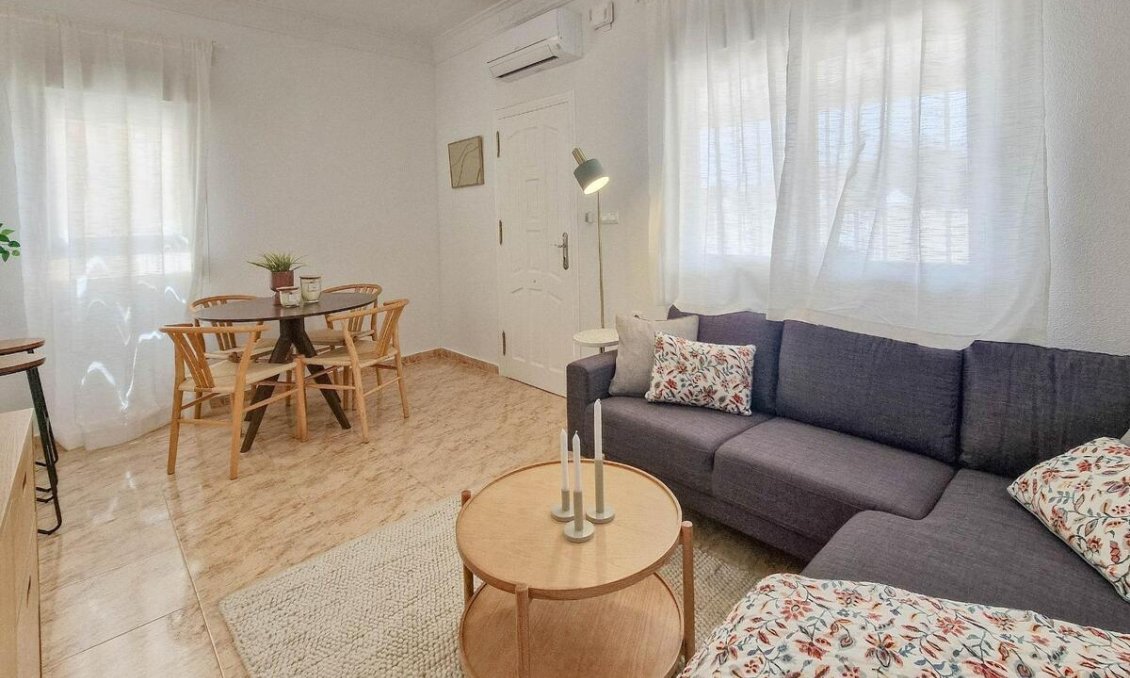 Revente - Bungalow -
Torrevieja - Costa Blanca