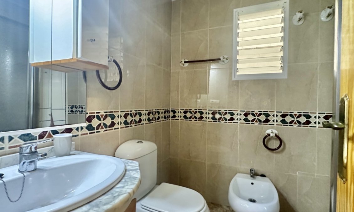 Revente - Appartement -
Torrevieja - Costa Blanca