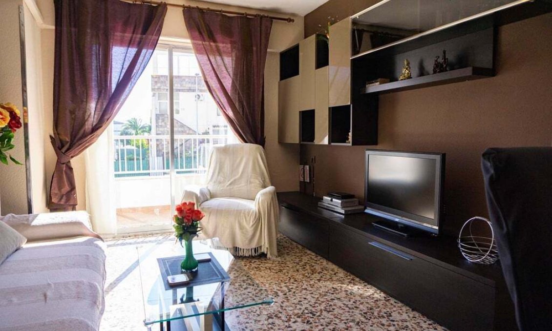 Revente - Appartement -
Punta Prima - Costa Blanca