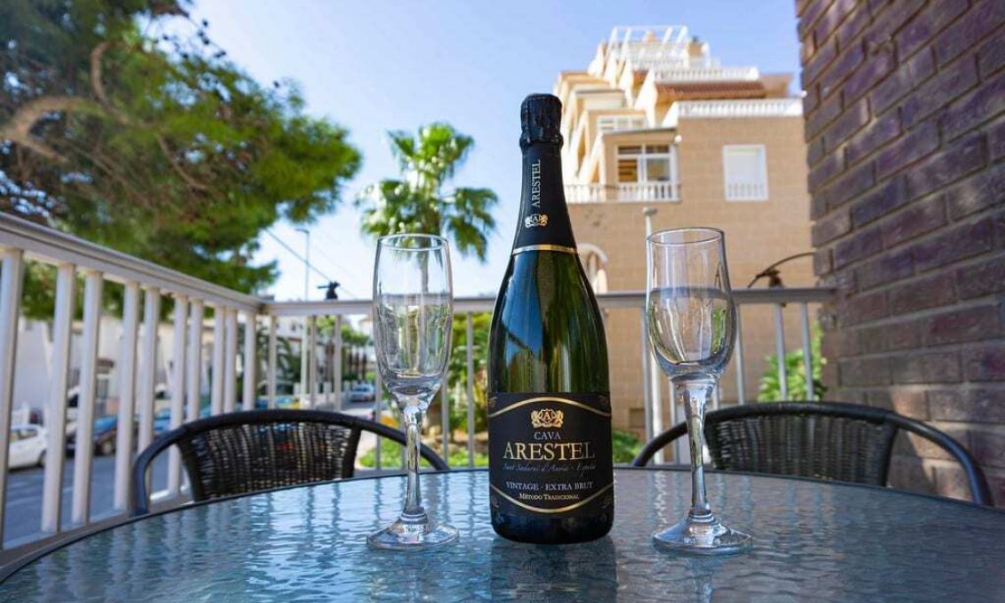 Revente - Appartement -
Punta Prima - Costa Blanca