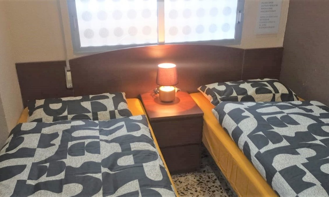 Revente - Appartement -
Punta Prima - Costa Blanca