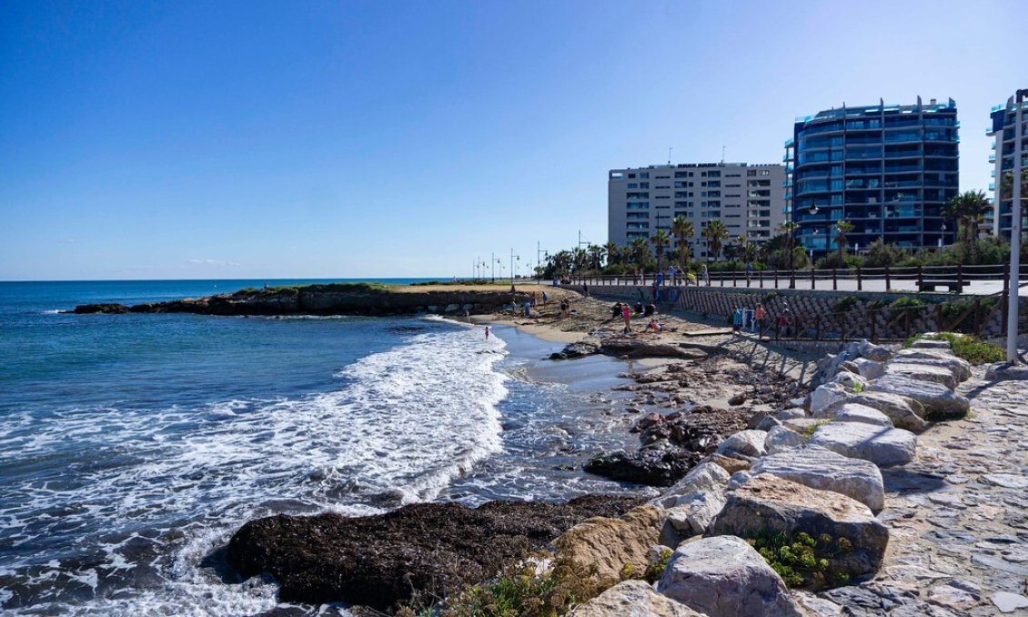 Revente - Appartement -
Punta Prima - Costa Blanca