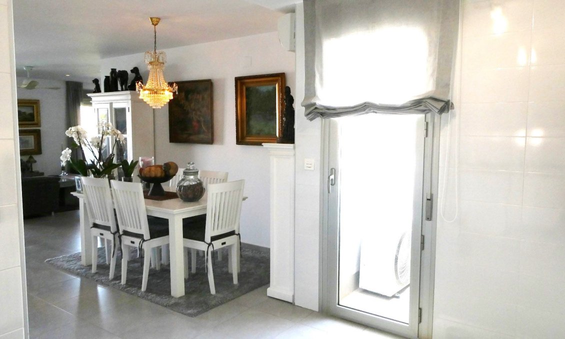 Revente - Attique -
Orihuela Costa - Costa Blanca