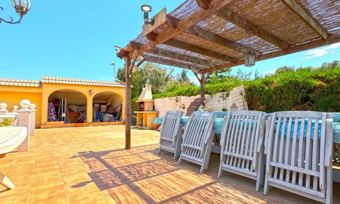 Revente - Villa -
Torrevieja - Los Balcones