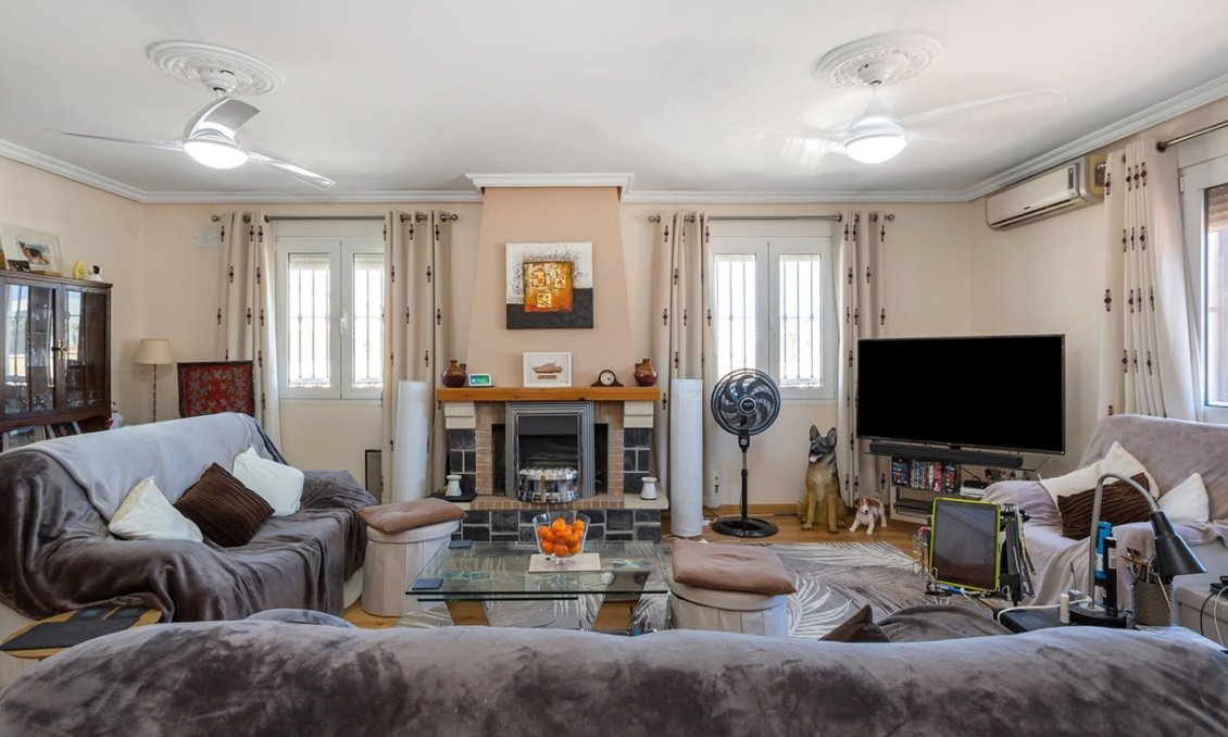 Revente - Villa -
Torrevieja - Los Balcones