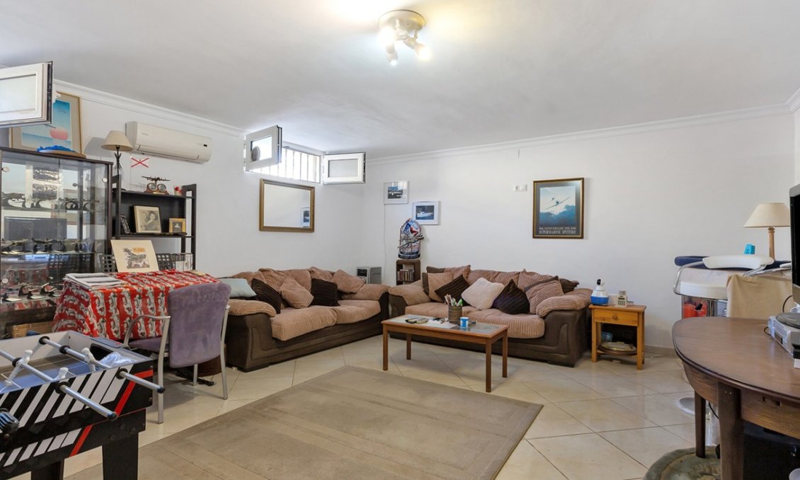 Revente - Villa -
Torrevieja - Los Balcones