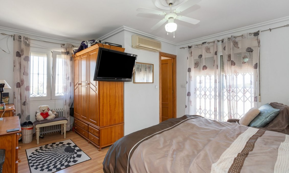 Revente - Villa -
Torrevieja - Los Balcones