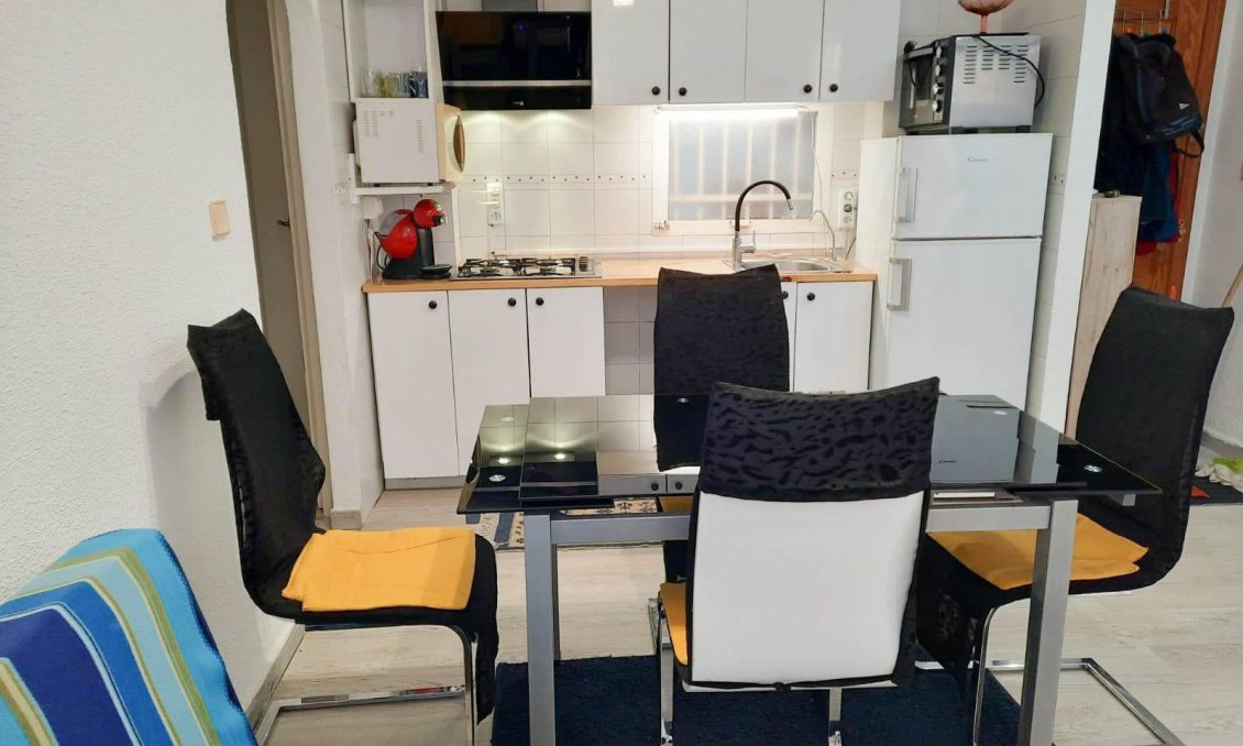 Revente - Appartement -
Torrevieja - Centro