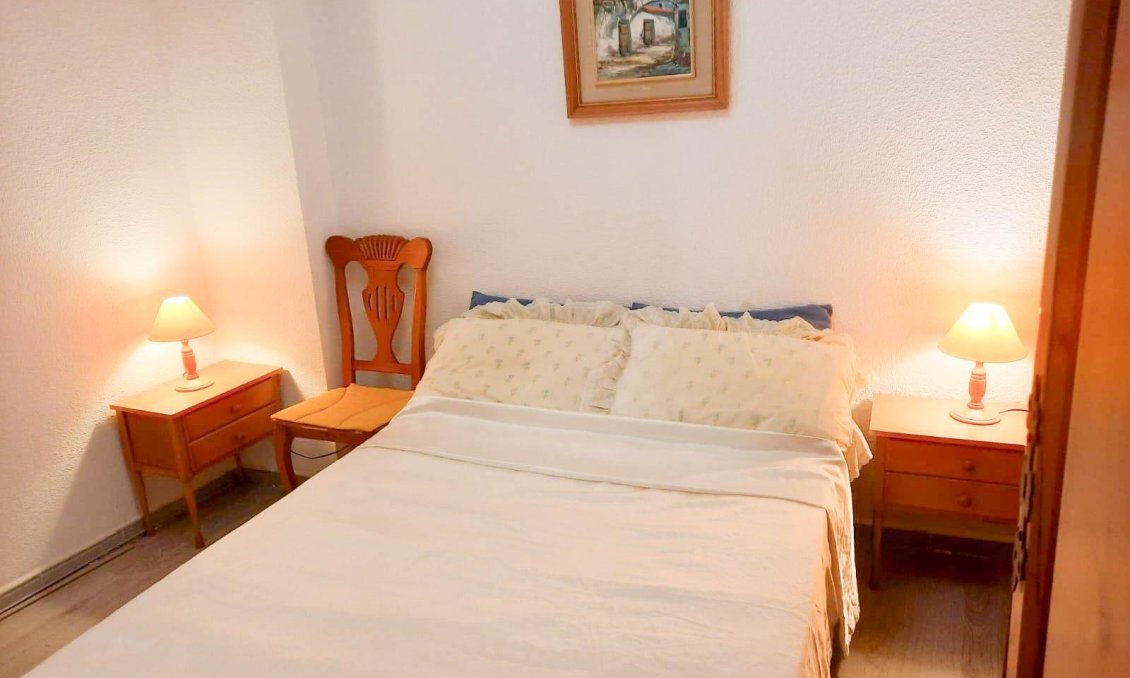 Revente - Appartement -
Torrevieja - Centro