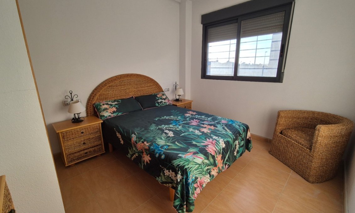 Használt Ingatlanok - Kétszintes lakás -
Torrevieja - Costa Blanca