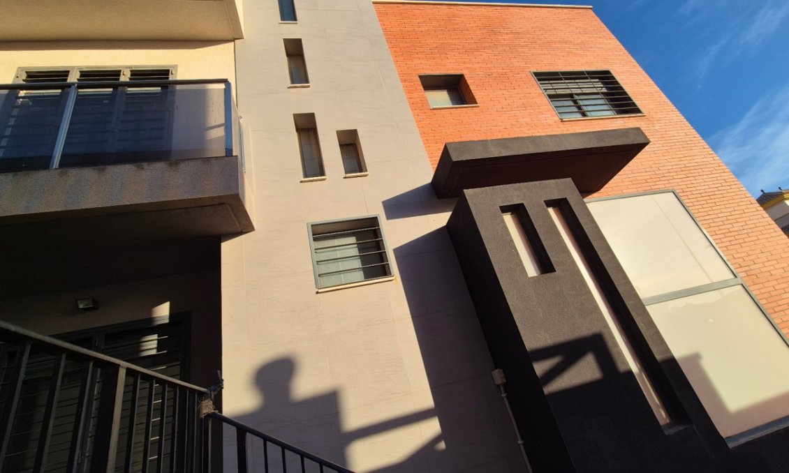 Használt Ingatlanok - Kétszintes lakás -
Torrevieja - Costa Blanca