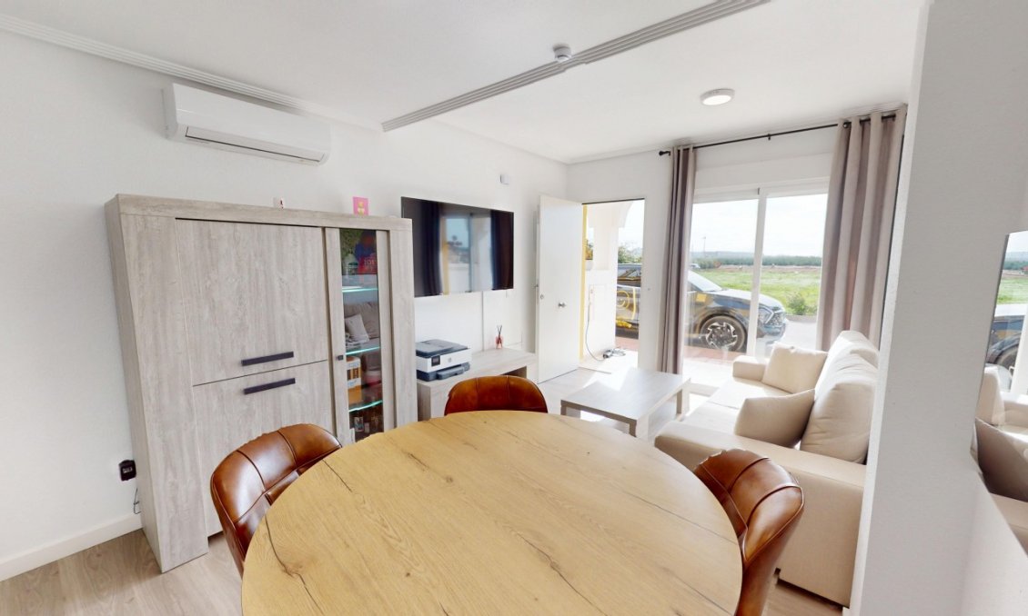 Használt Ingatlanok - Sorház -
Santa Rosalia - Inland