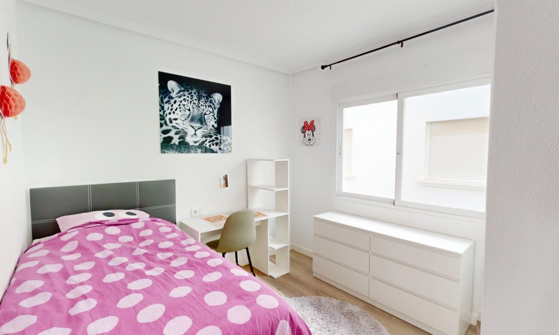 Használt Ingatlanok - Sorház -
Santa Rosalia - Inland