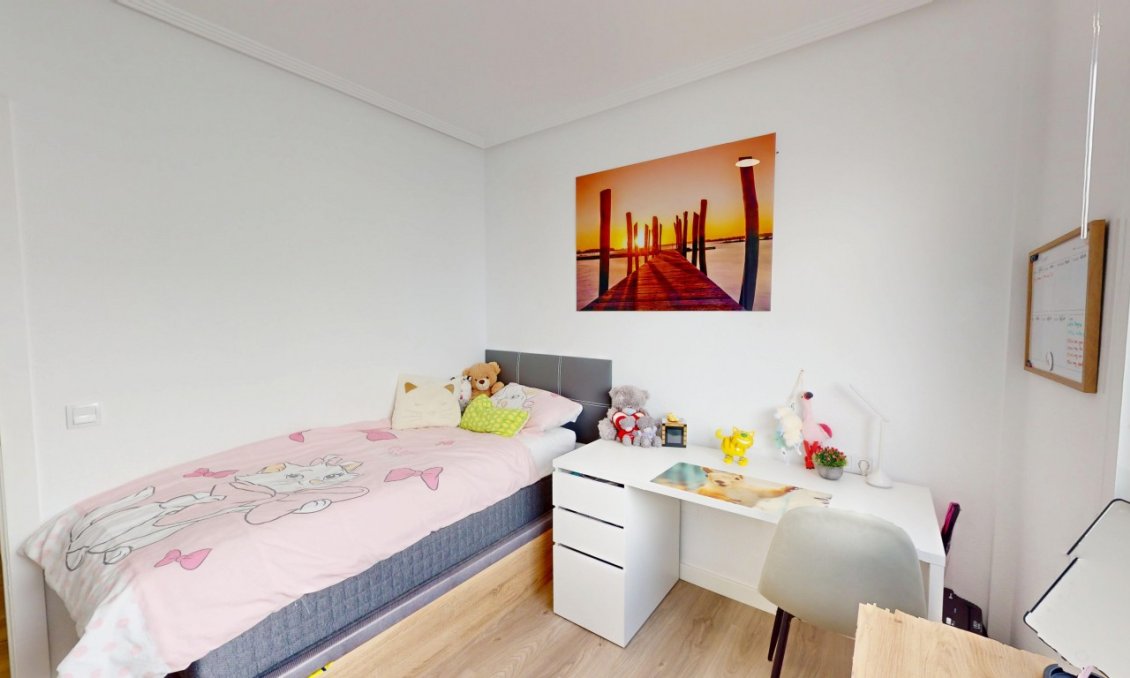 Használt Ingatlanok - Sorház -
Santa Rosalia - Inland