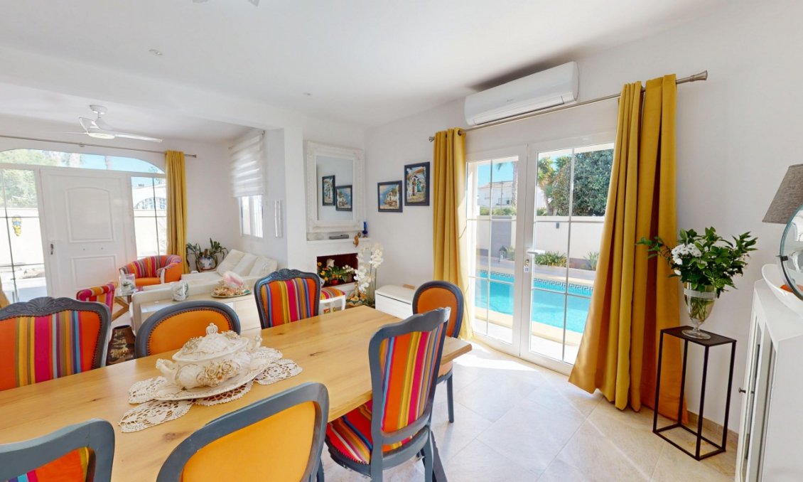 Segunda mano - Villa -
Los Narejos - Costa Calida