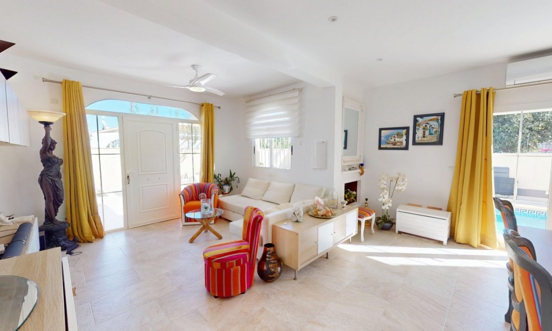 Segunda mano - Villa -
Los Narejos - Costa Calida