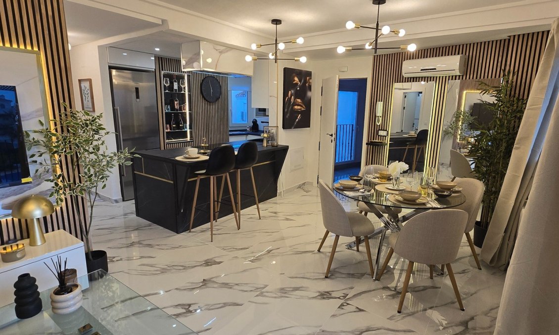 Revente - Appartement -
Sucina - Inland