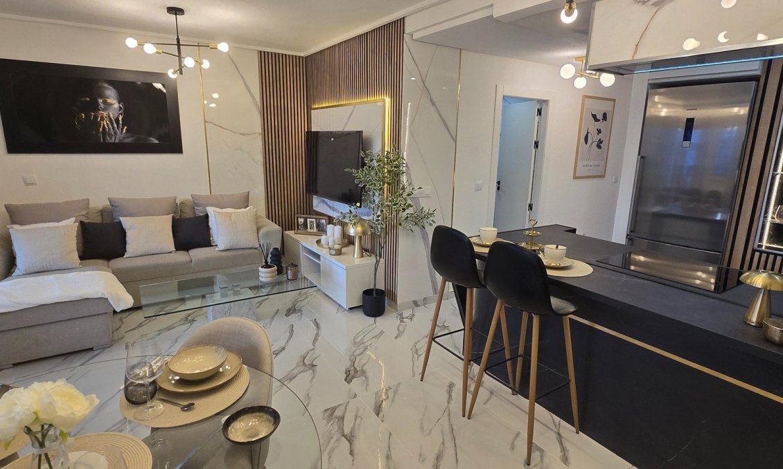 Revente - Appartement -
Sucina - Inland