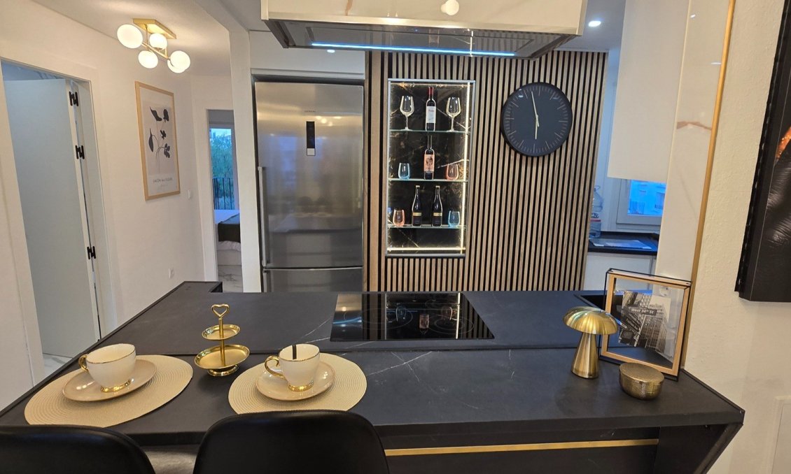 Revente - Appartement -
Sucina - Inland