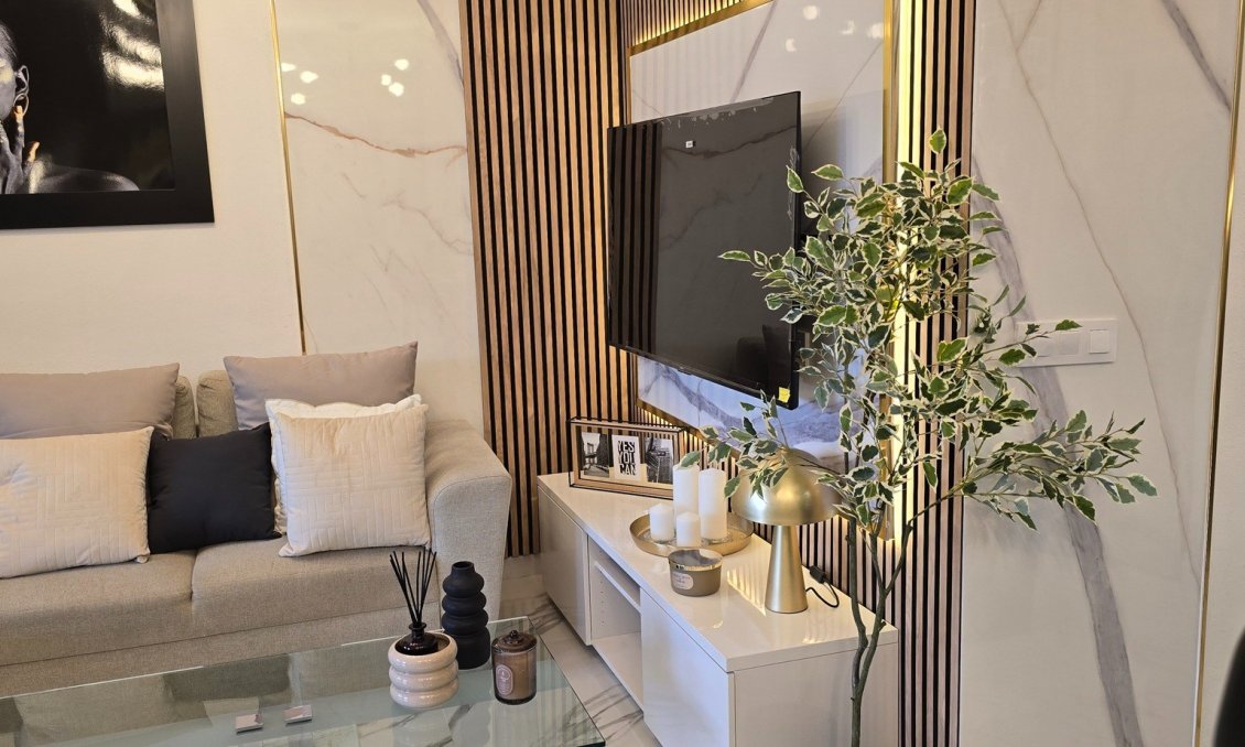 Revente - Appartement -
Sucina - Inland