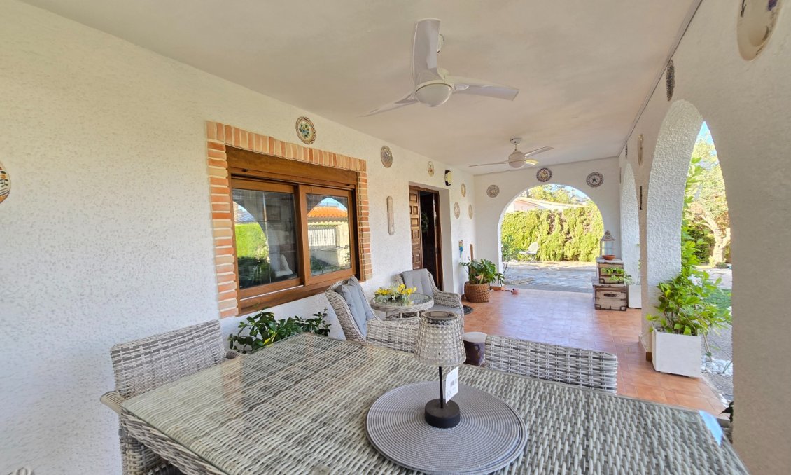 Revente - Villa -
Orihuela Costa - Costa Blanca