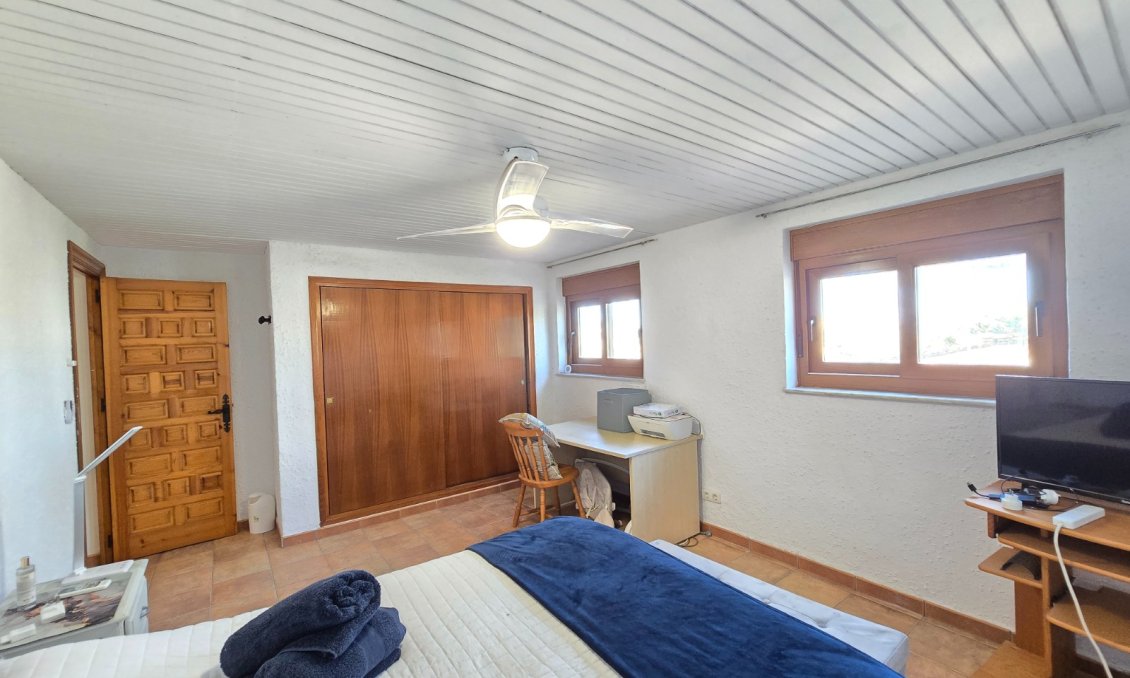 Revente - Villa -
Orihuela Costa - Costa Blanca