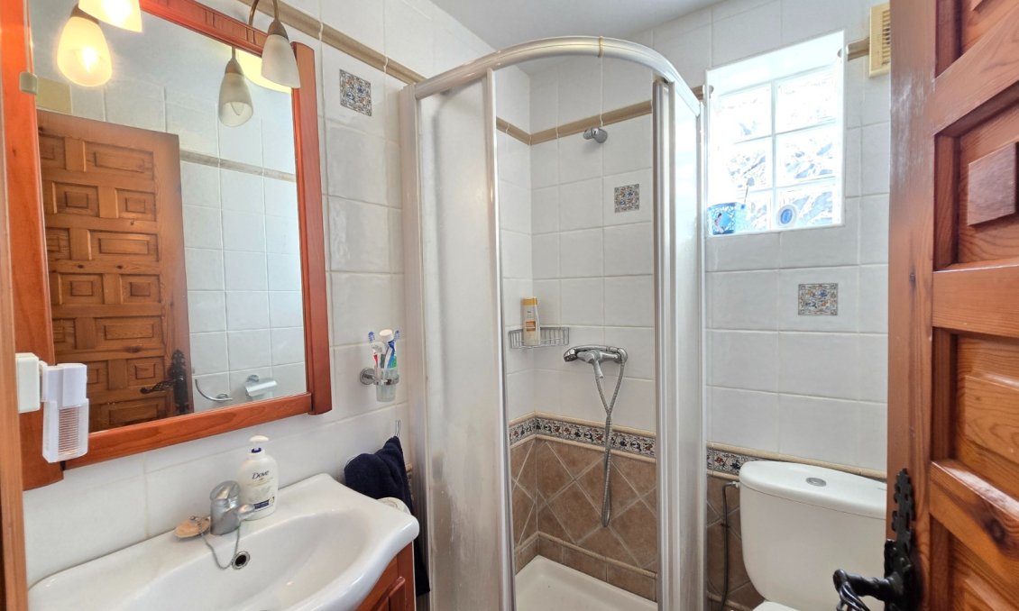 Revente - Villa -
Orihuela Costa - Costa Blanca