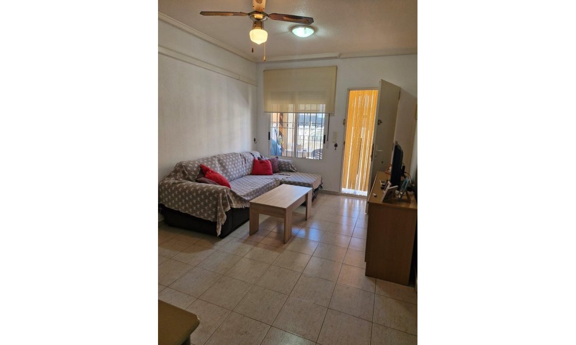 Revente - Bungalow -
Torrevieja - Playa De Los Naufragos