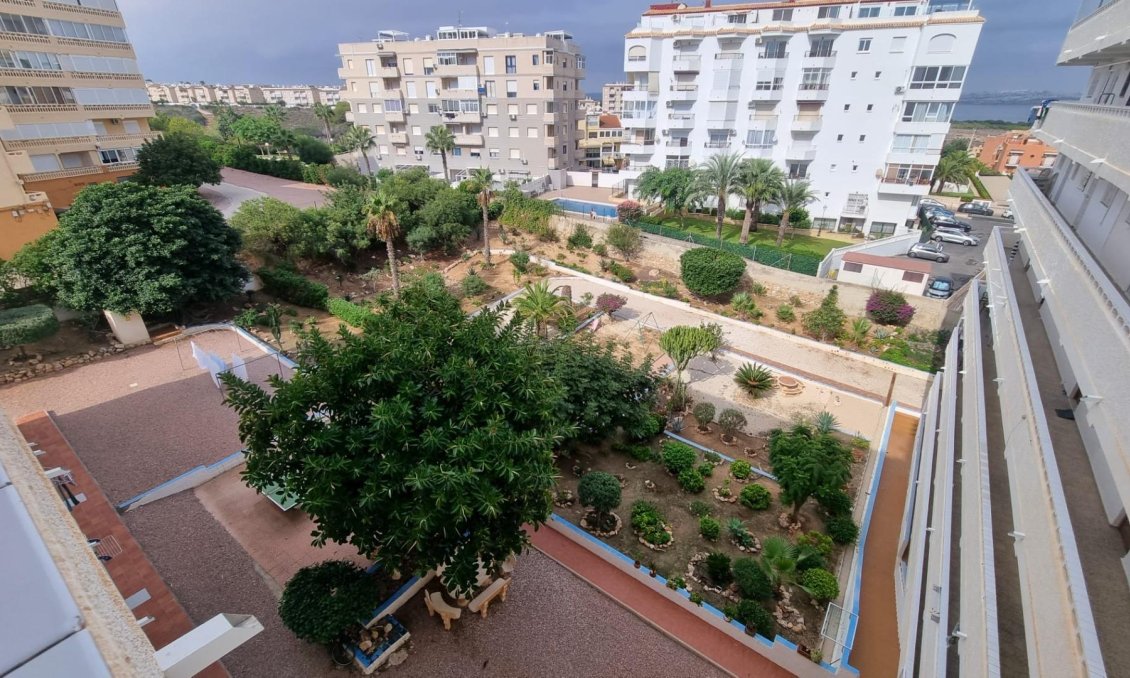 Revente - Appartement -
Torrevieja - Torreblanca