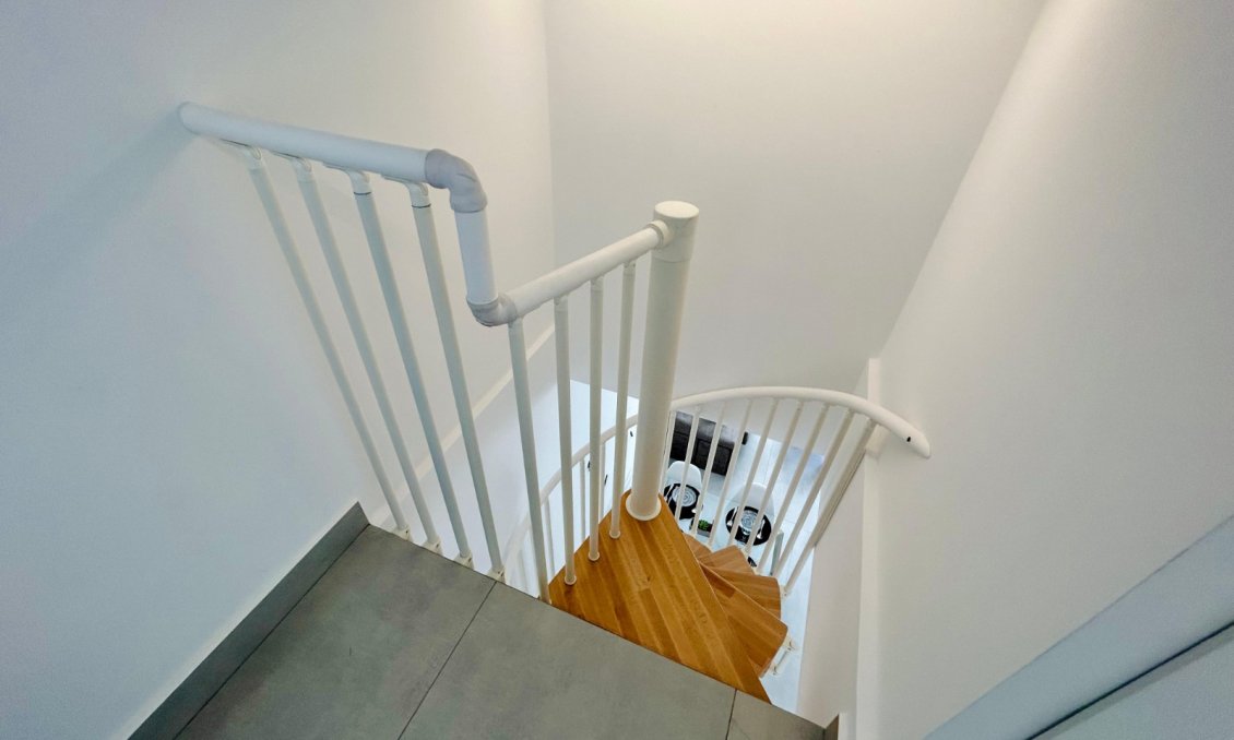 Használt Ingatlanok - Sorház -
Torrevieja - Costa Blanca